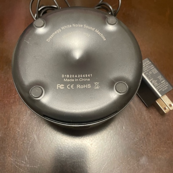 EUC Dreamegg | White Noise Sound Machine | Black - Picture 2 of 3